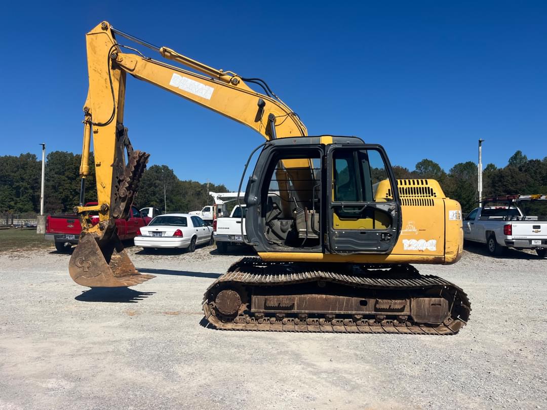 Image of John Deere 120C Primary image