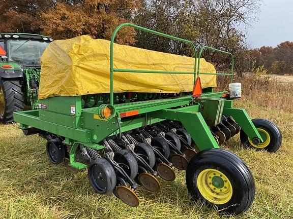 Image of John Deere 1590 Primary image