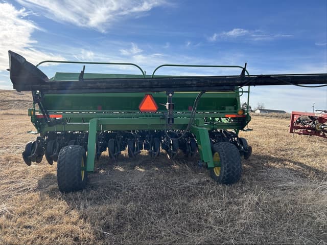 Image of John Deere 1590 equipment image 3