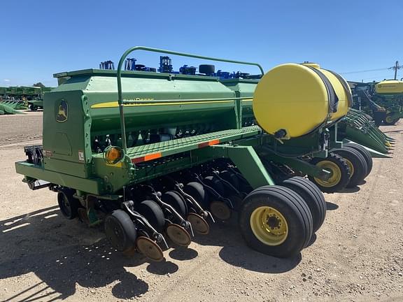 Image of John Deere 1590 equipment image 3