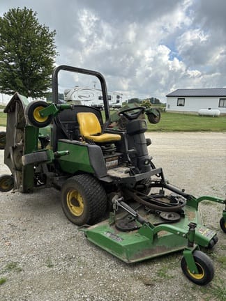 2004 John Deere 1600 Turbo Equipment Image0