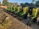 2004 John Deere 1720 Image