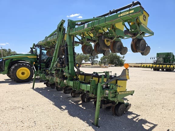 Image of John Deere 1720 Primary image