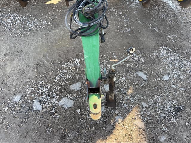 Image of John Deere 1750 equipment image 2