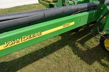 Main image John Deere 1770
