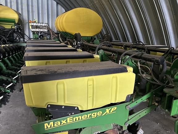 Image of John Deere 1770 Primary image