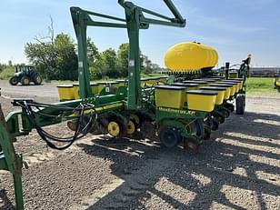 Main image John Deere 1770 6