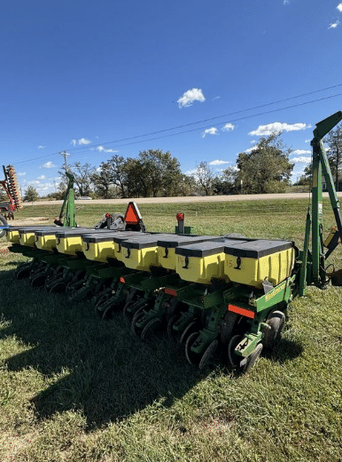 Image of John Deere 1780 Image 1