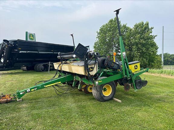 Image of John Deere 1780 equipment image 2