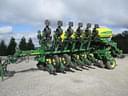 2004 John Deere 1790 Image