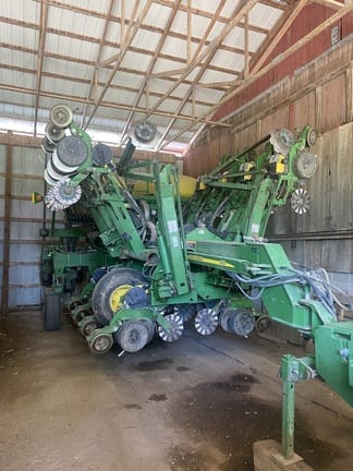 Main image John Deere 1790