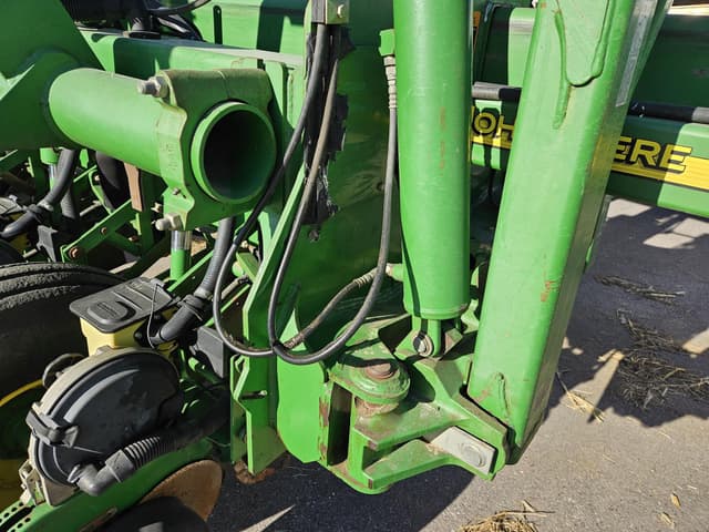 Image of John Deere 1790 equipment image 4