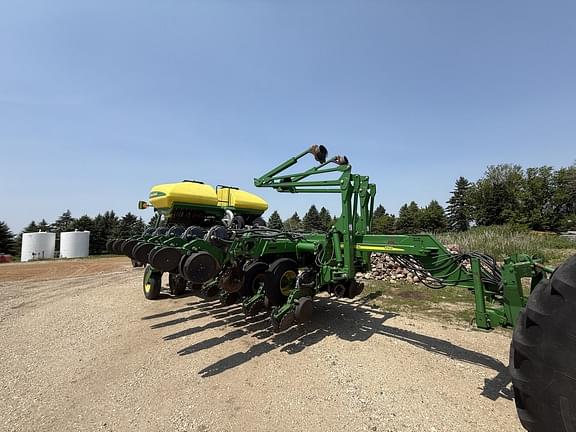 Image of John Deere 1790 Primary image