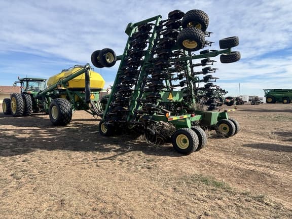Image of John Deere 1890 equipment image 2