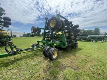 Main image John Deere 1890