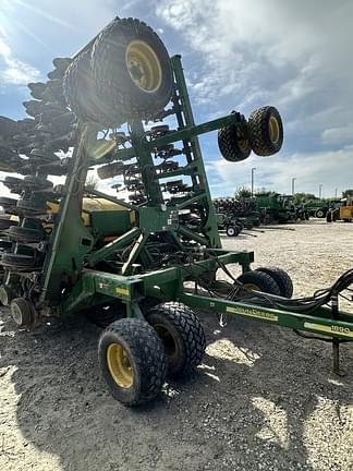 Image of John Deere 1890 equipment image 1