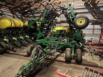 Main image John Deere 1890