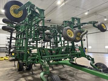 Main image John Deere 2210