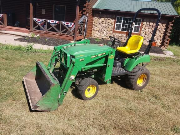 Image of John Deere 2210 Primary image