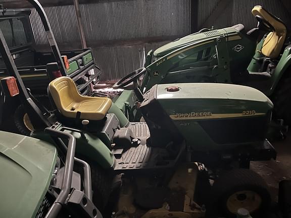 Image of John Deere 2210 equipment image 3