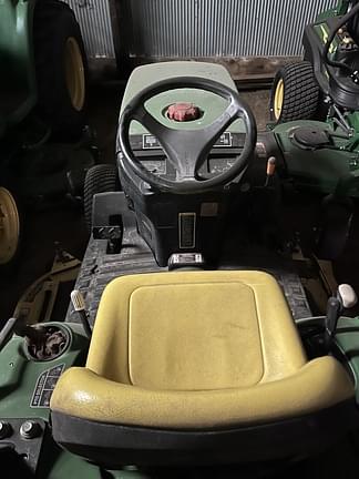 Image of John Deere 2210 equipment image 2