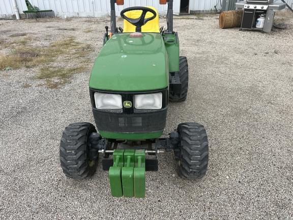 Image of John Deere 2210 equipment image 4