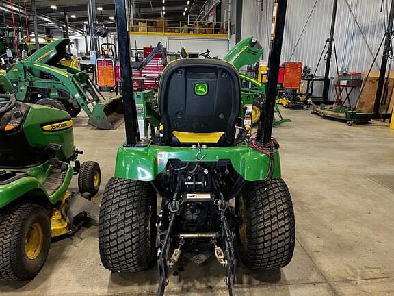 Image of John Deere 2210 equipment image 2