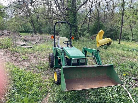 Image of John Deere 2210 Primary image
