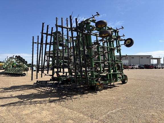 Image of John Deere 2210 equipment image 4