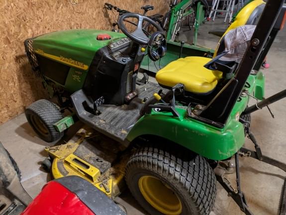 Image of John Deere 2210 equipment image 4