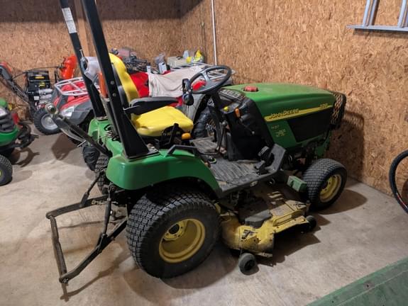 Image of John Deere 2210 Primary image
