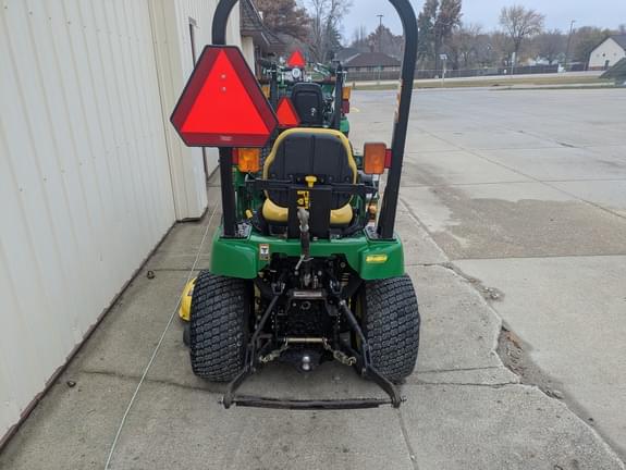 Image of John Deere 2210 equipment image 4