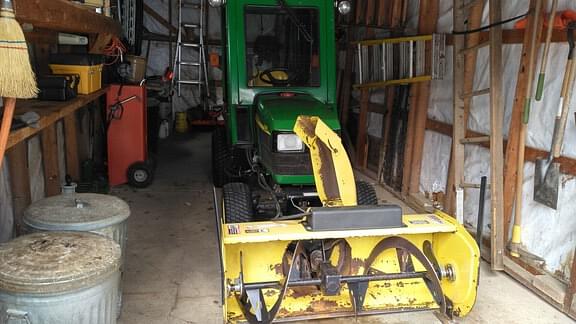 Image of John Deere 2210 Image 1