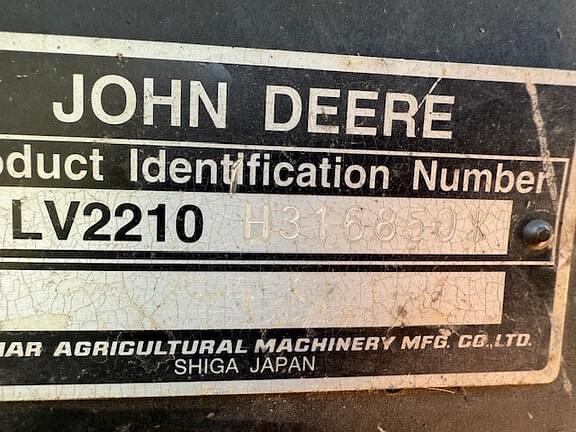 Image of John Deere 2210 equipment image 1