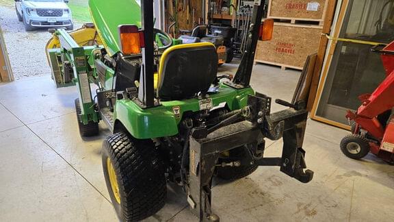 Image of John Deere 2210 equipment image 2