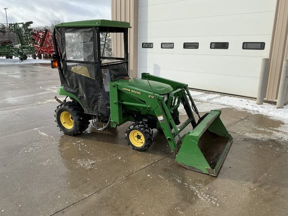 2004 John Deere 2210 Equipment Image0