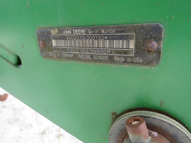 Image of John Deere 2210 equipment image 3