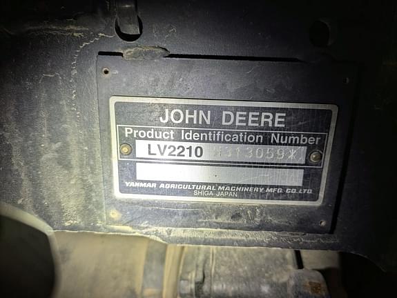 Image of John Deere 2210 equipment image 3