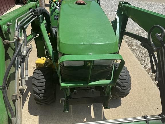Image of John Deere 2210 equipment image 4