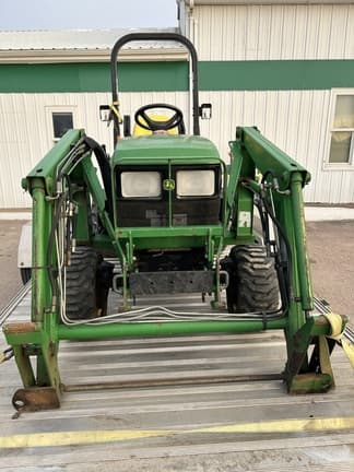 Image of John Deere 2210 equipment image 2