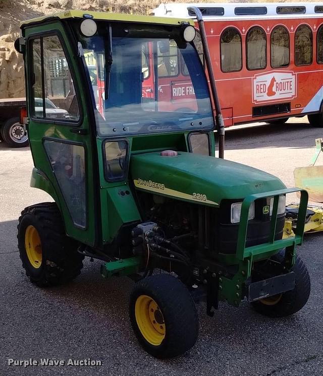 Image of John Deere 2210 equipment image 3