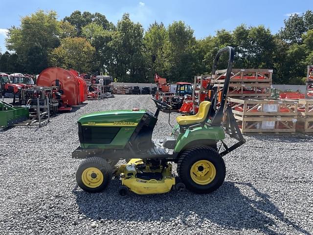 Image of John Deere 2210 equipment image 1