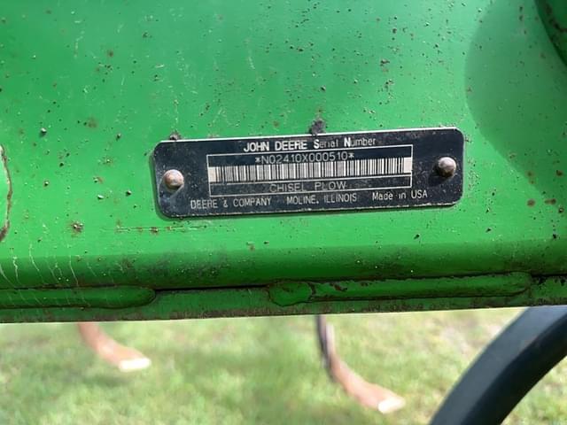 Image of John Deere 2410 equipment image 2