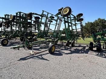 2004 John Deere 2410 Equipment Image0