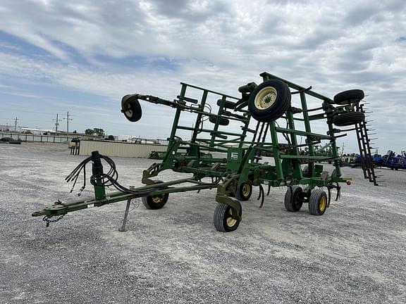 Image of John Deere 2410 Primary image