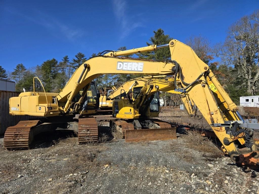 2004 John Deere 270CLC Equipment Image0