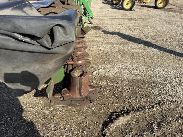 Image of John Deere 275 equipment image 4