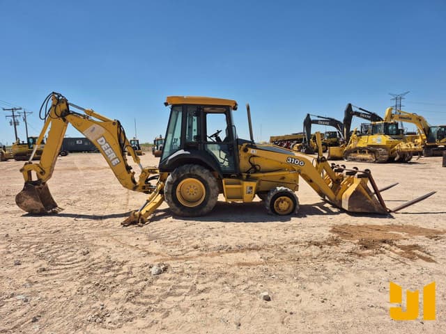 Image of John Deere 310G equipment image 3