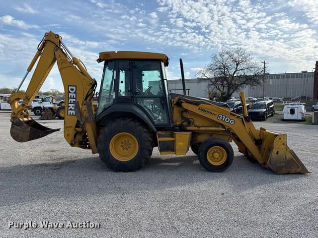 Image of John Deere 310G equipment image 3