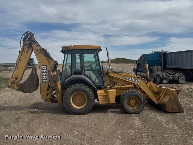 Image of John Deere 310SG equipment image 3
